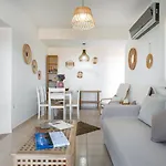 Memi Front Villa