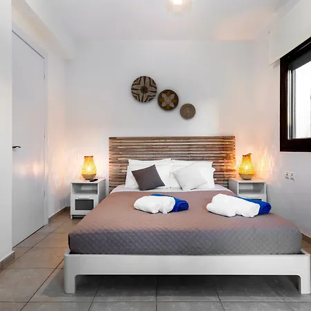 Memi Front Villa *