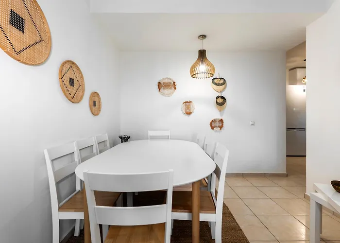 Βίλα Memi Front *