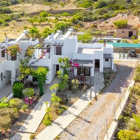 Memi Front Villa Kiotari